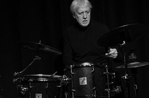 Tony Buck : a conversation with the Australian drummer