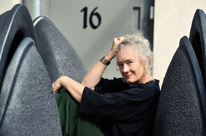 Julia Hülsmann, Wat er onder de noten gebeurt...