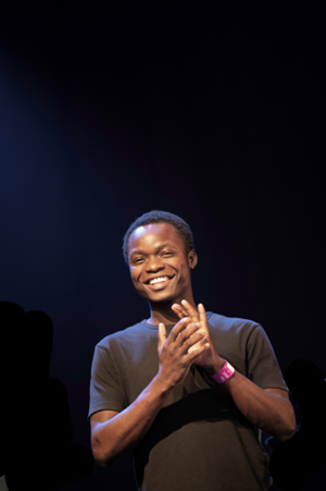 Angelo Moustapha en Ibiyewa : Spel zonder grenzen...