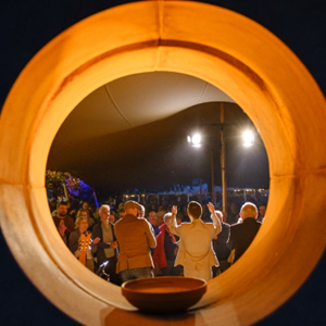 Le Festival des Guitares du Monde of “muzikaal en menselijk tuinieren”