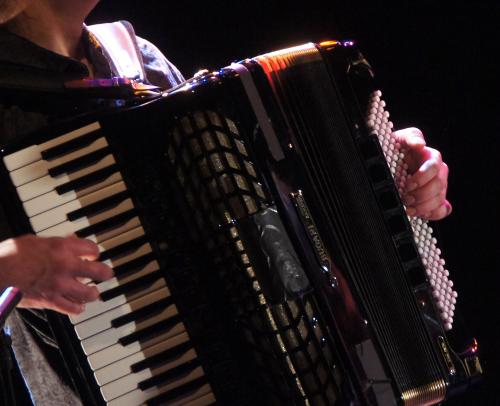 Bandoneon versus diatonische accordeon Bandoneon versus diatonische accordeon