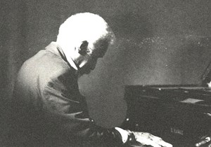 Torhout, Schuur Kasteel Wijnendale, May 1, 1992: MAL WALDRON & PAUL VAN GYSEGEM