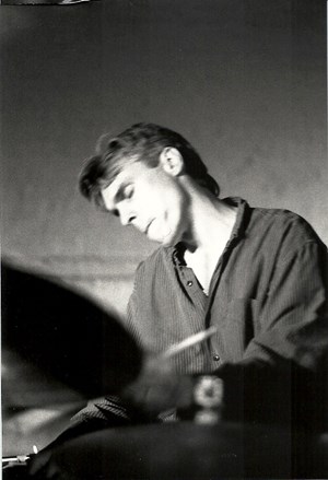 Torhout, Schuur Kasteel Wijnendale, May 10, 1996 GERRY HEMINGWAY, solo