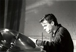 Torhout, Schuur Kasteel Wijnendale, May 10, 1996 GERRY HEMINGWAY, solo